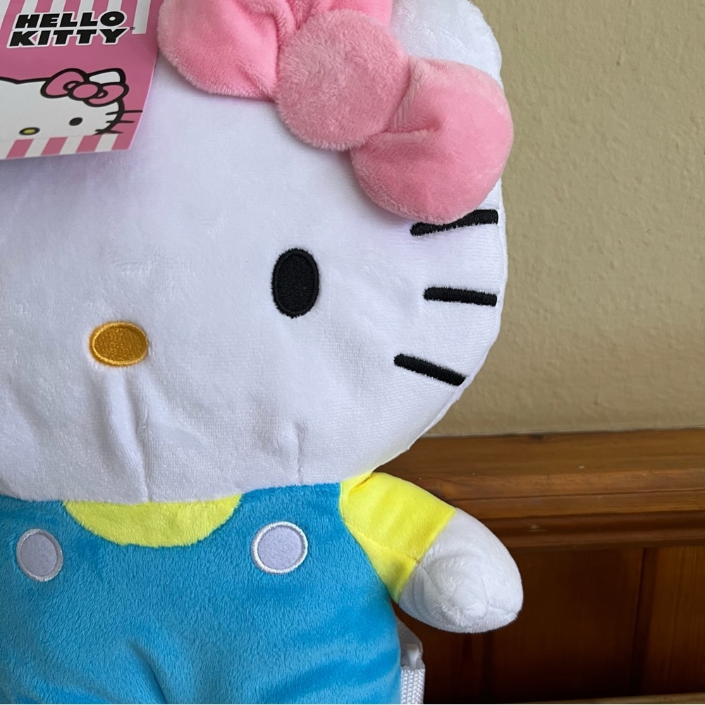 Hello Kitty Backpack NWT - Picture 4 of 5